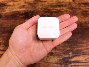 【RAVPower RP-PC112 レビュー】世界最小サイズ!61W高出力でハイスピード充電を実現【窒化ガリウム(GaN)採用】